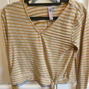 yellow striped top